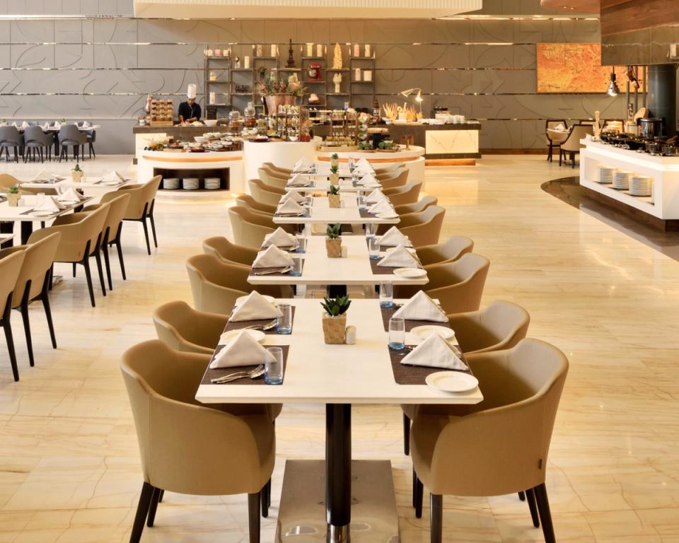 Palato Luxury Restaurant at Taj Hotel & Convention Centre, Agra