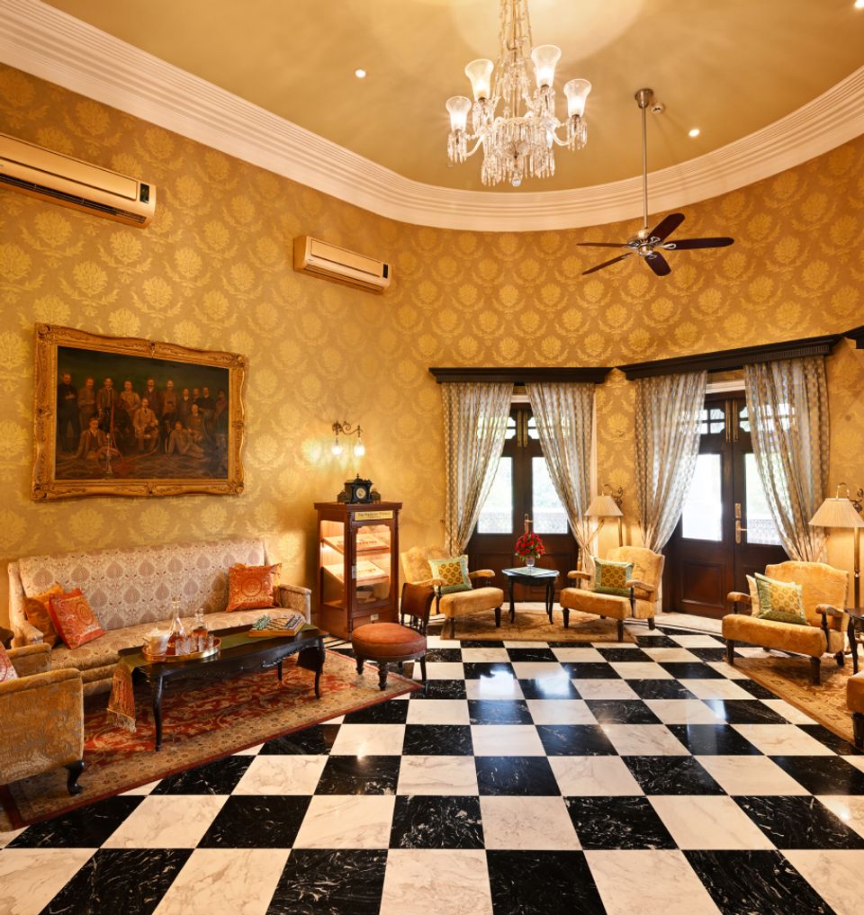 Taj Nadesar Palace: Maharaja's Art & Furniture Collection