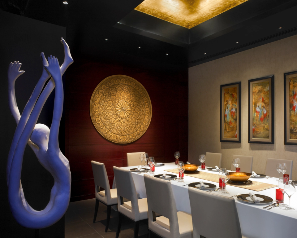 Varq - Luxury Dining Restaurant at Taj Mahal, New Delhi
