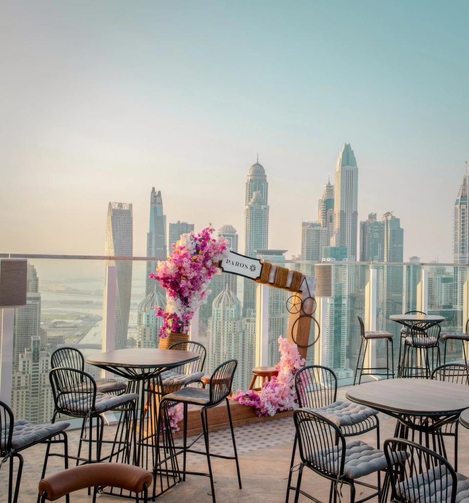 Unique Dining - Experiences at Taj Jumeirah Lakes Towers