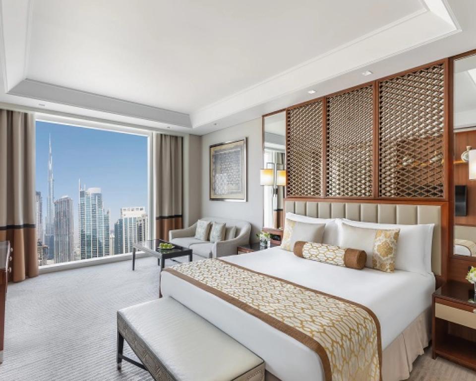 Taj Club Room King Bed - Taj Dubai