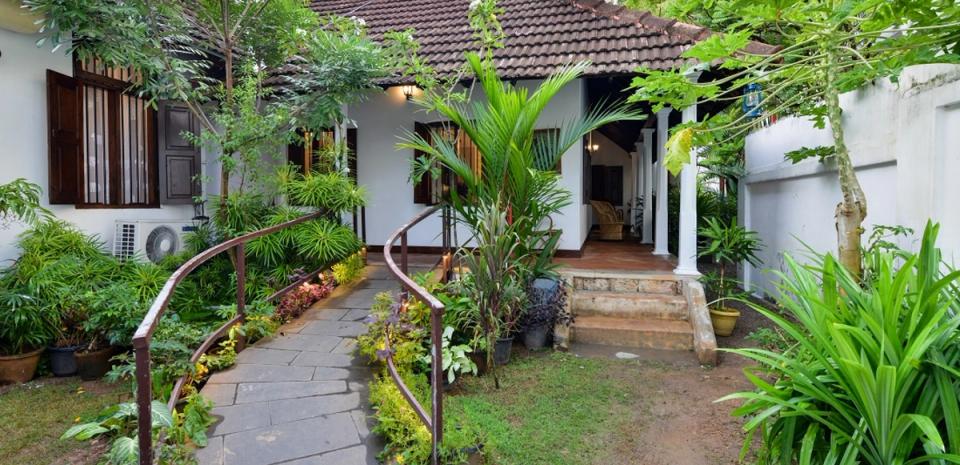 Ambika Bungalows - Luxurious Bungalow In Trivandrum