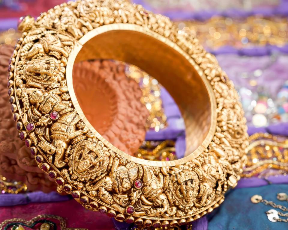  Indulge Yourself With Beautiful Jewellery near Taj Swarna, Amritsar