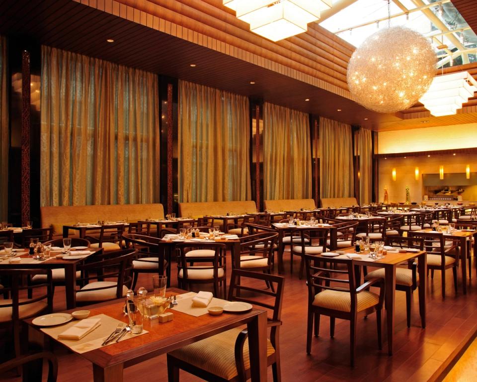 Club House - Luxury Fine Dining Restaurant at Taj Club House, Chennai