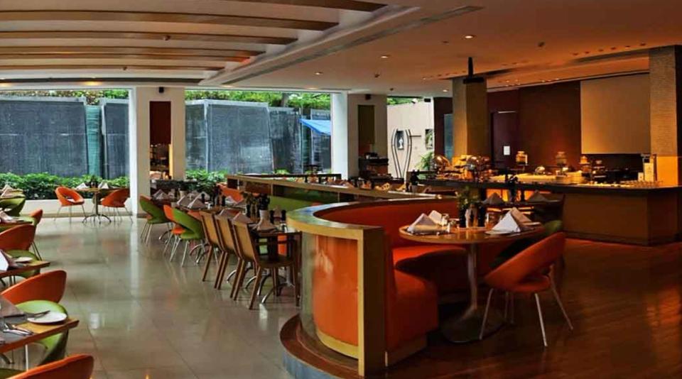 Café 17 - Immersive Dining Experience at Taj Chandigarh 
