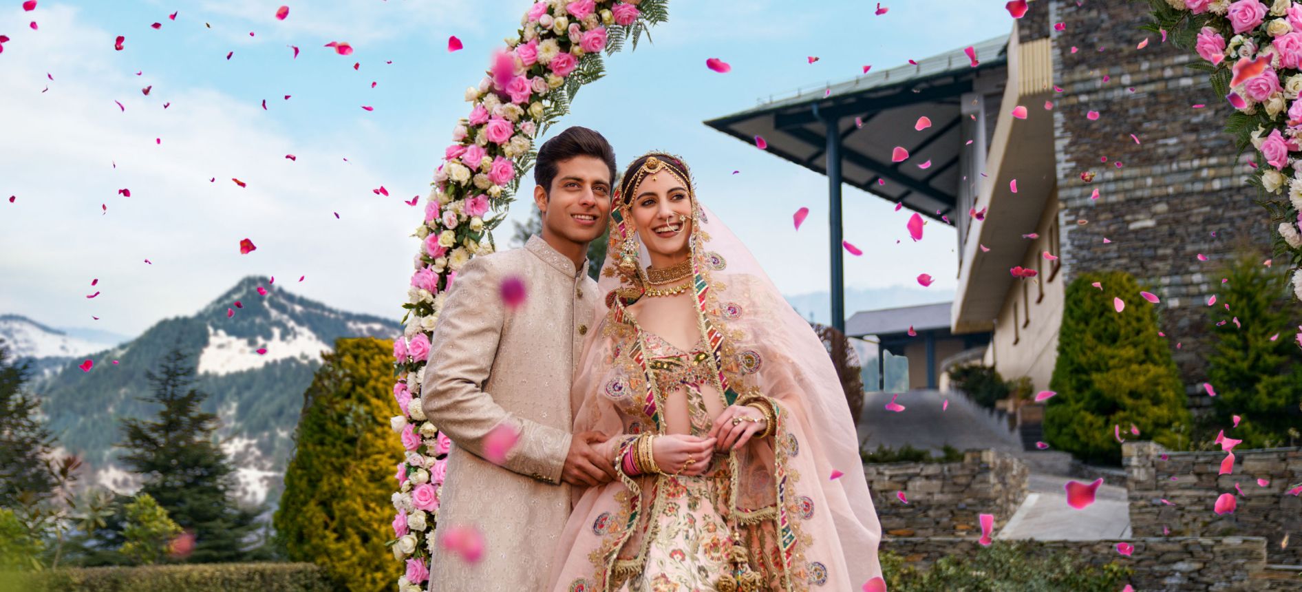 Mountain Wedding Vows - Luxury Wedding at Taj hotels