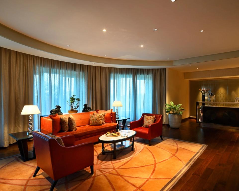 Luxury Suite - Rooms & Suites at Taj Santacruz, Mumbai