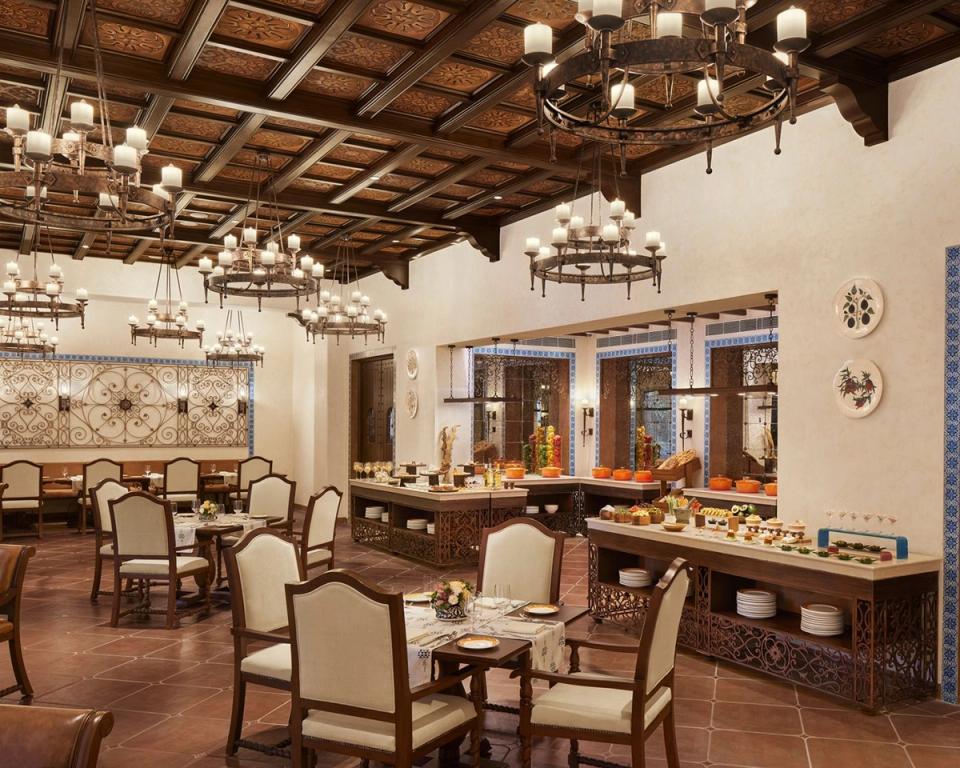 La Mesa - Luxury Dining at Sawai Man Mahal, Jaipur