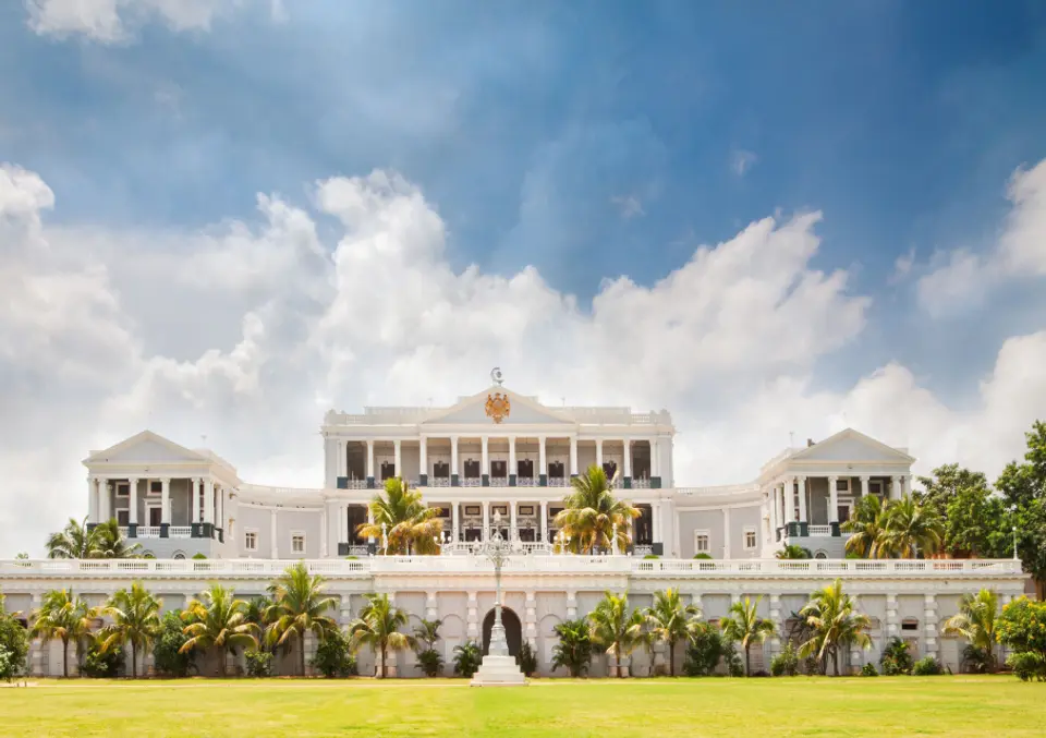 Main Lawns - Venues at Taj Falaknuma Palace, Hyderabad