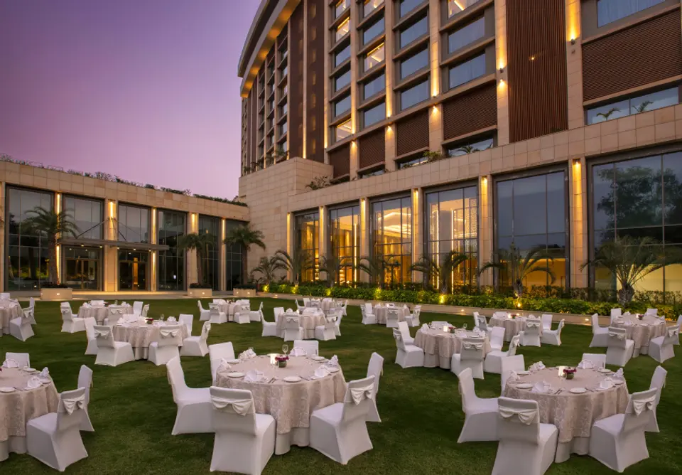  Vindhya - Luxury Banquet Hall at Taj Lakefront, Bhopal