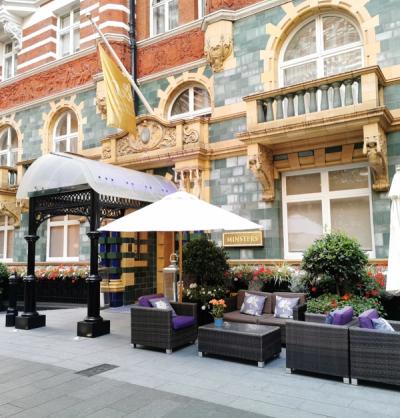 Located Between Buckingham Palace And Westminster - St James' Court, London