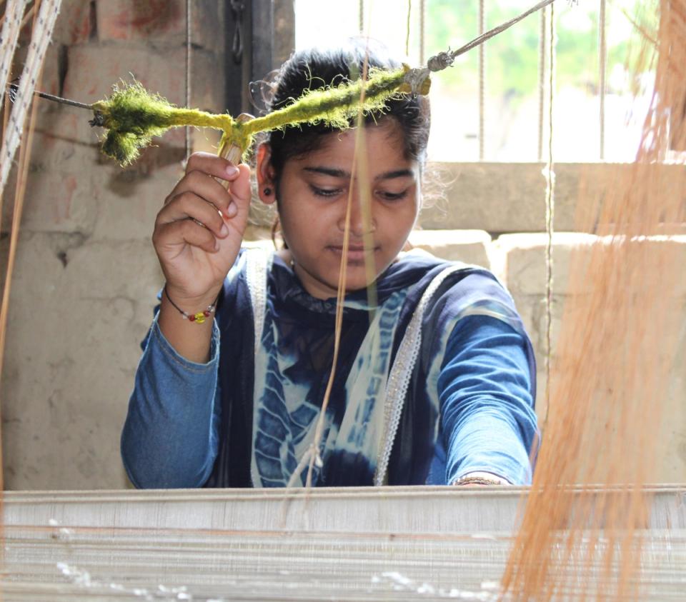 Empowering Women Weavers - She Remains The Taj