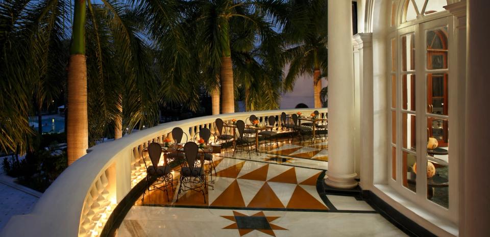 Luxury Fine Dining Restaurant In Lucknow