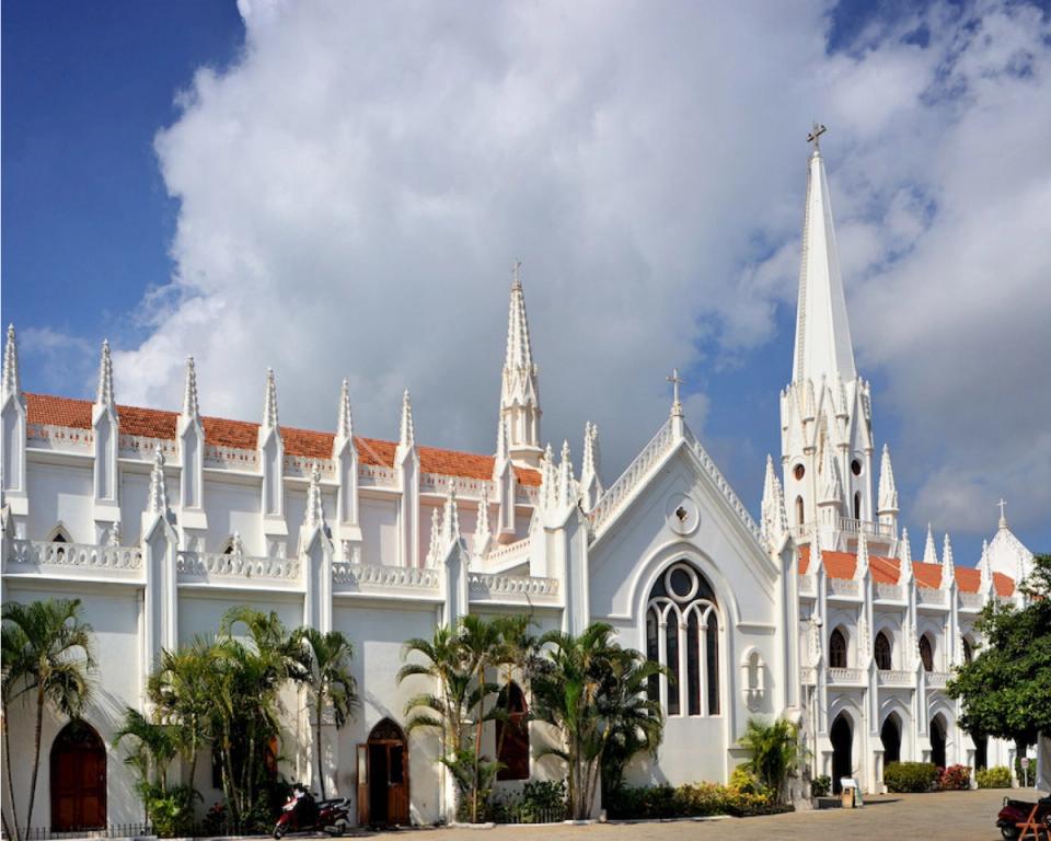 San Thome Cathedral - Attractions and Places To Visit In Chennai