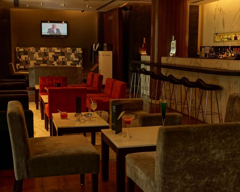 Lava Bar - Luxury Dining at Taj Chandigarh