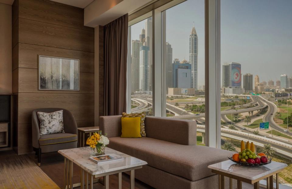 
                Taj Jumeirah Lakes Towers, Dubai_img
                