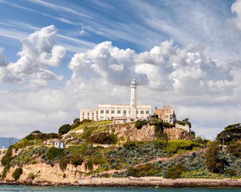 Alcatraz Island - Attractions & Places to Visit in San Francisco