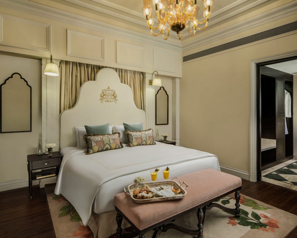 Luxury Villa with Plunge Pool Bedroom - Taj Usha Kiran Palace