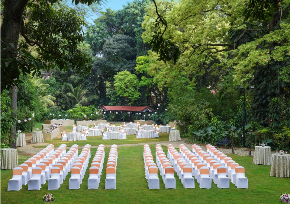 Prince of Wales Lawn - Luxury Wedding Space at Taj West End