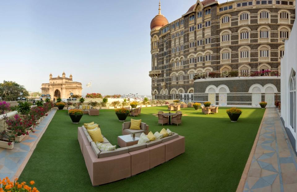 Taj Mahal Tower's Mumbai Garden Seating