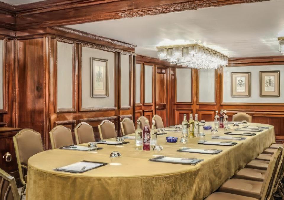Edwardian II - Luxury Meeting Rooms & Event Spaces at St James' Court, London