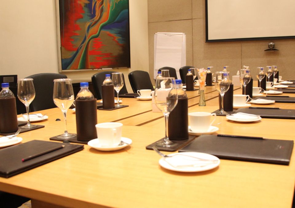 Boardroom 1 & Lounge - Luxury Meeting Rooms and Event Spaces at Taj City Centre, Gurugram