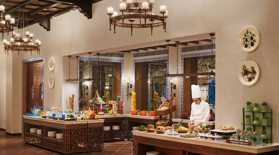 La Mesa - Traditional Dining at Sawai Man Mahal, Jaipur