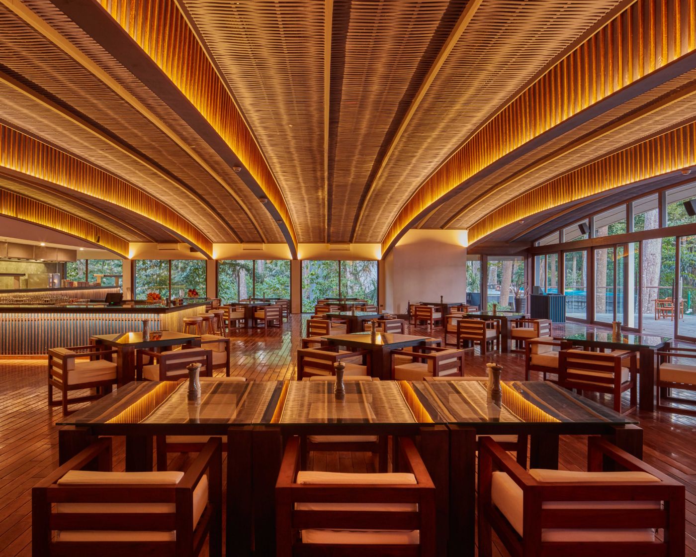  Shoreline - Luxury Dining at Taj Exotica Resort & Spa, Andamans