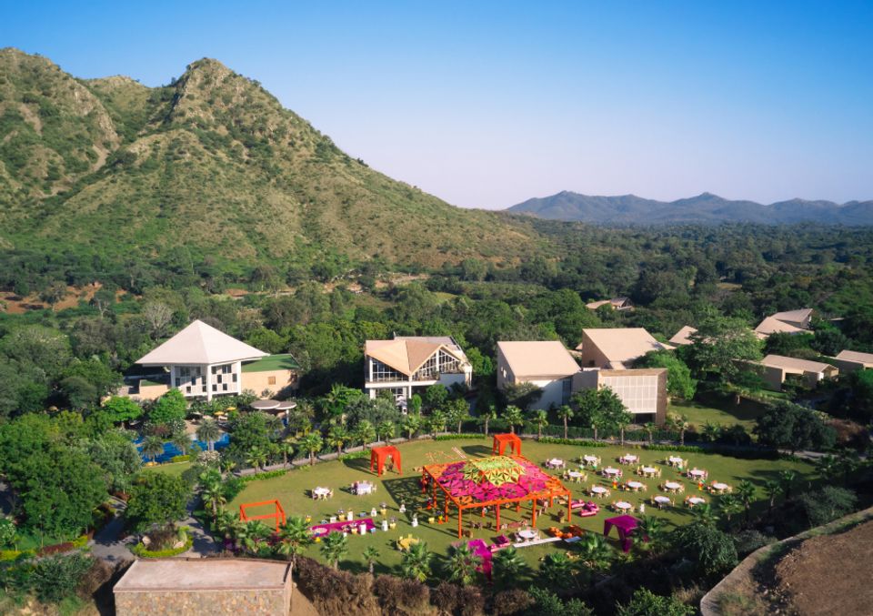 Aravali Lawn -  Luxury Meeting & Event Spaces at Taj Aravali Resort & Spa