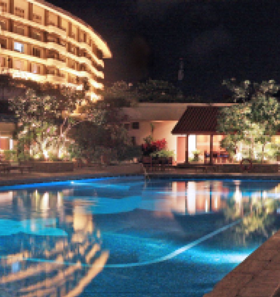 Outstanding Pool And Other Facilities -  Taj Samudra, Colombo