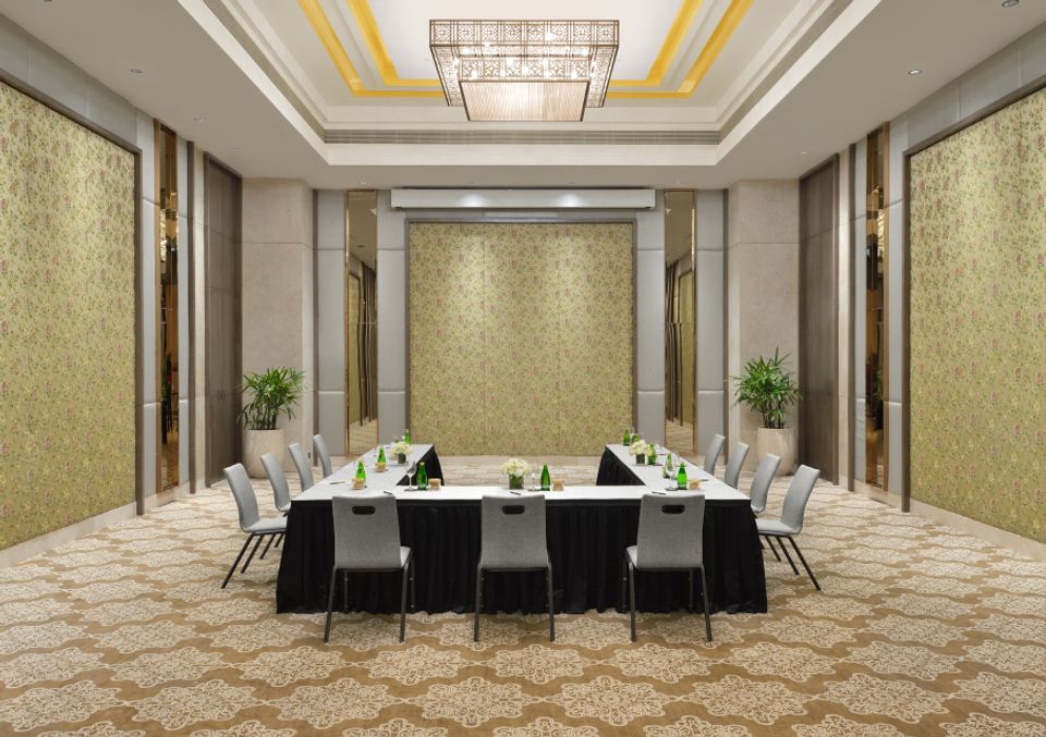 Sabha Utsav - Luxury Meeting Rooms And Event Spaces at Taj Skyline, Ahmedabad