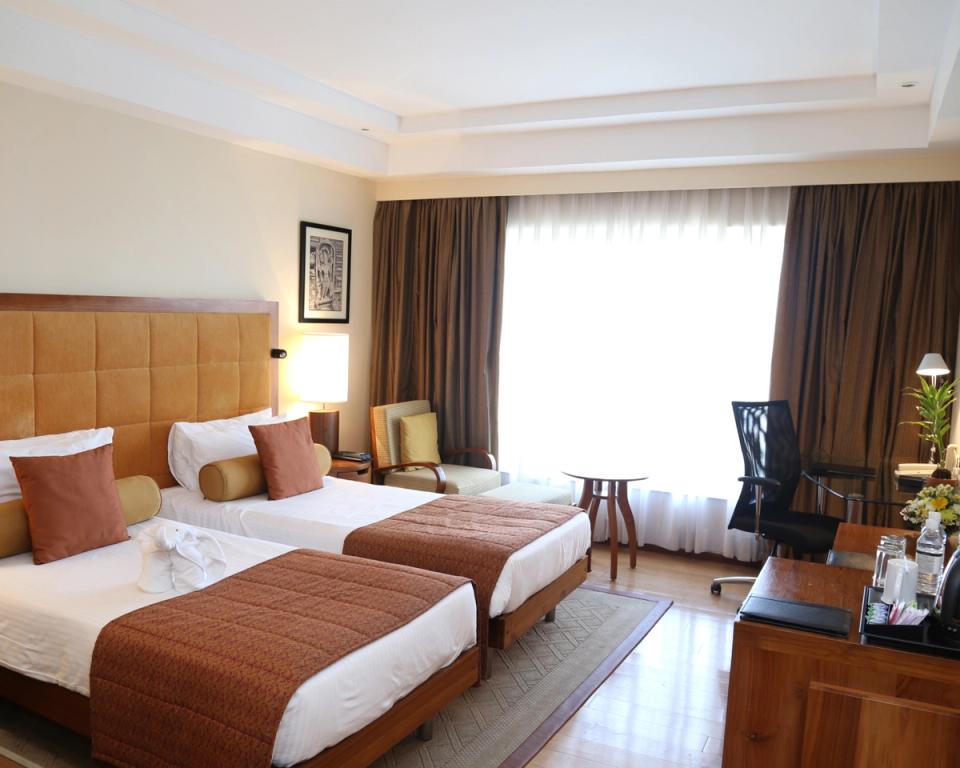 Luxury Room With King Bed & Ocean View - Taj Samudra, Colombo