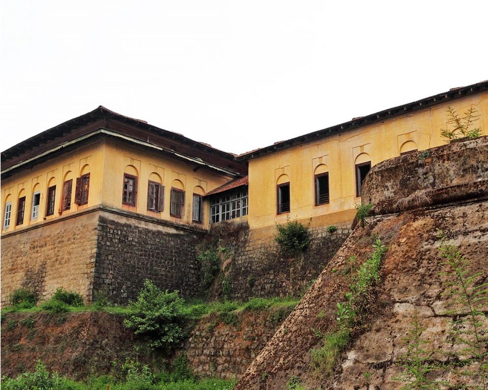 Explore Madikeri Fort near Taj Madikeri Resort & Spa