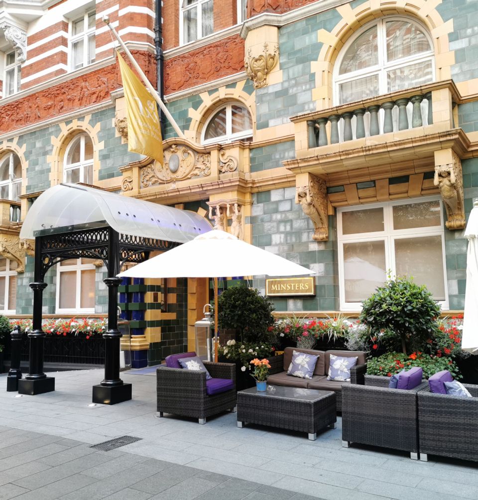 Located Between Buckingham Palace And Westminster - St James' Court, London