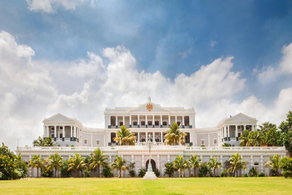 Main Lawns - Venues at Taj Falaknuma Palace, Hyderabad