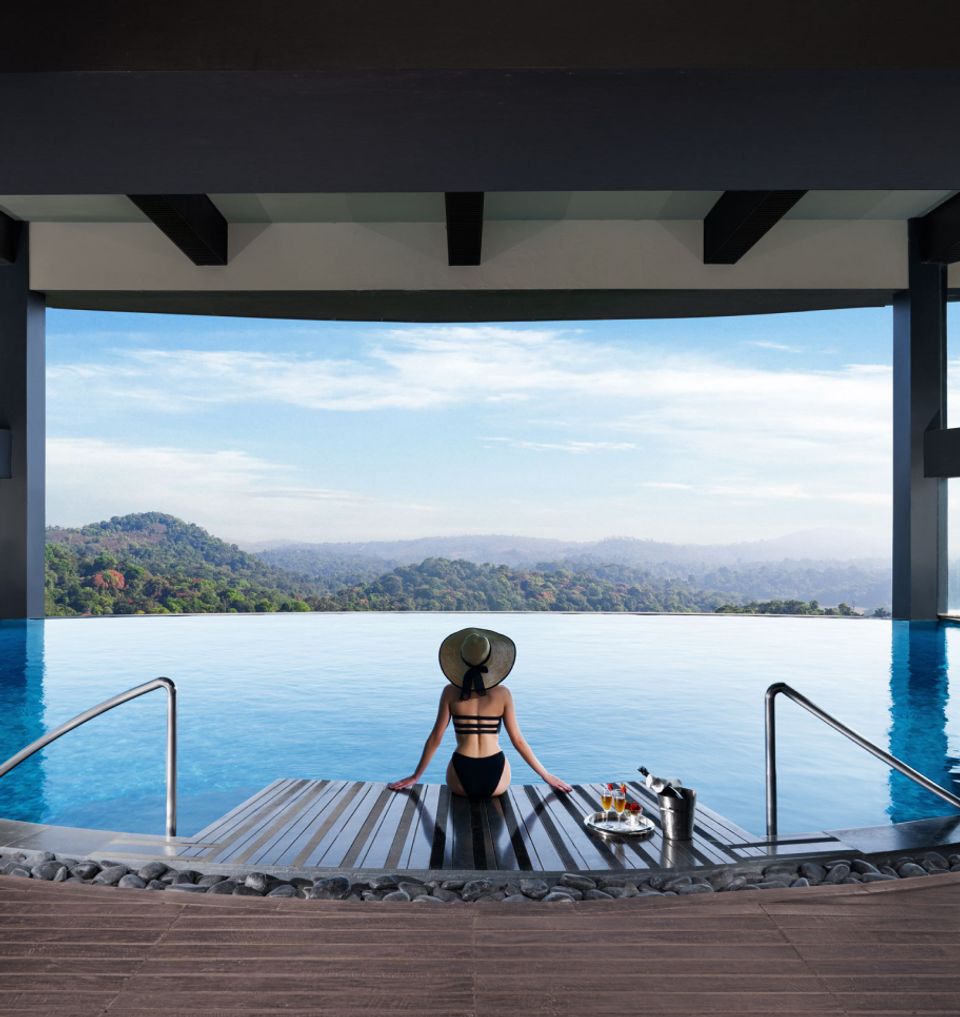  Temperature-Controlled Infinity Pool - Taj Madikeri Resort & Spa