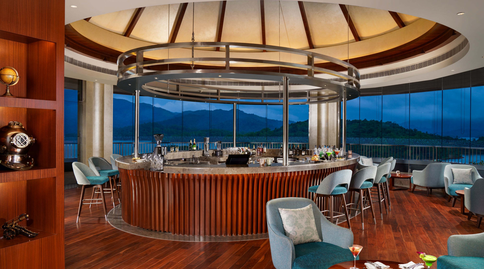   Bar Lounge - Luxury Fine Dining Restaurant at Taj Wayanad Resort & Spa, Kerala  