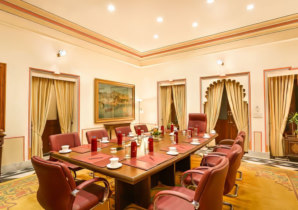 Topaz Meeting Room - Taj Fateh Prakash Palace