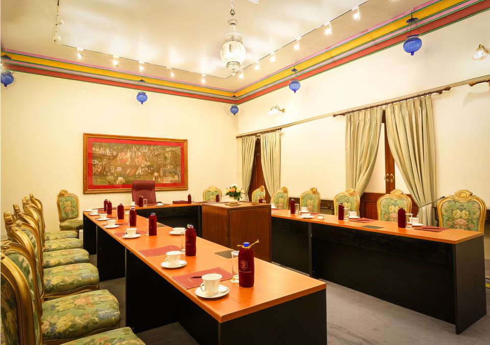 Onyx Meeting Room - Taj Fateh Prakash Palace