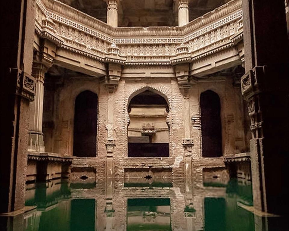 Adalaj Ni Vav - Attractions And Places to Visit in Ahmedabad