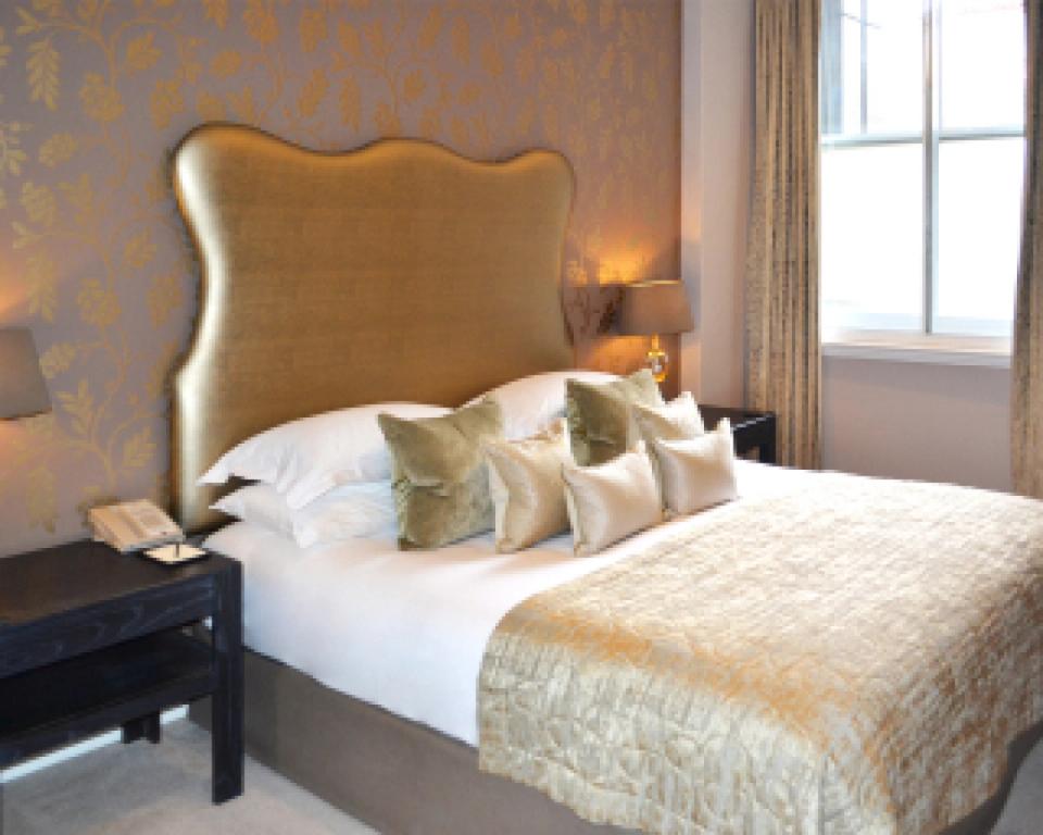 Minsters One Bedroom Suite - Taj 51 Buckingham Gate