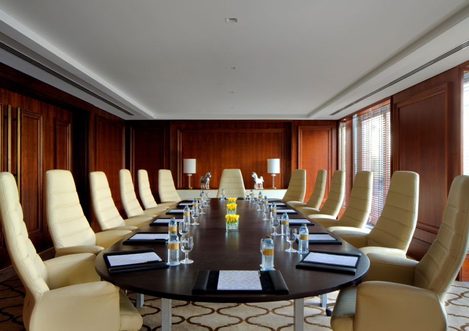 Crescendo Meeting Room - Luxury Venue at Taj Dubai