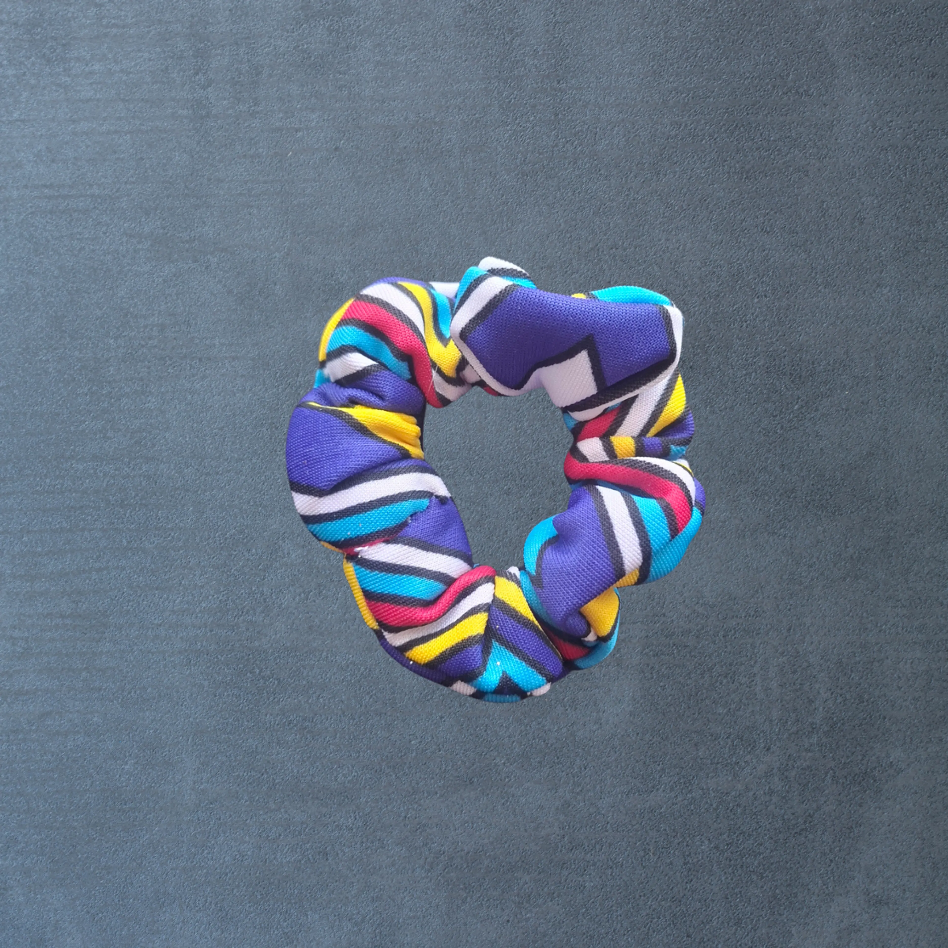 Geometric Thick Scrunchie