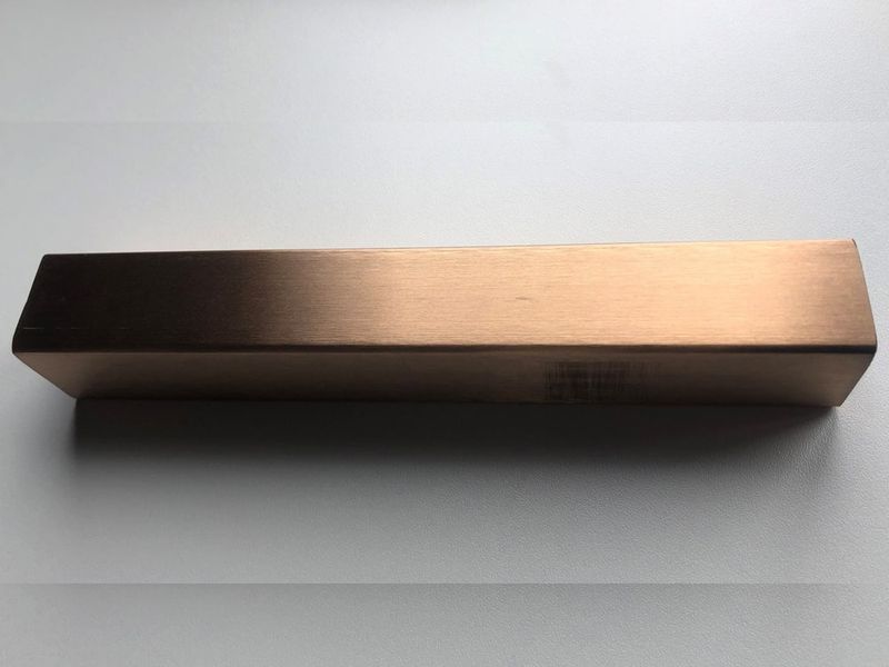 Powłoka PVD drobnych elementów w kolorze Rose Gold-TiN firmy MirrorINOX