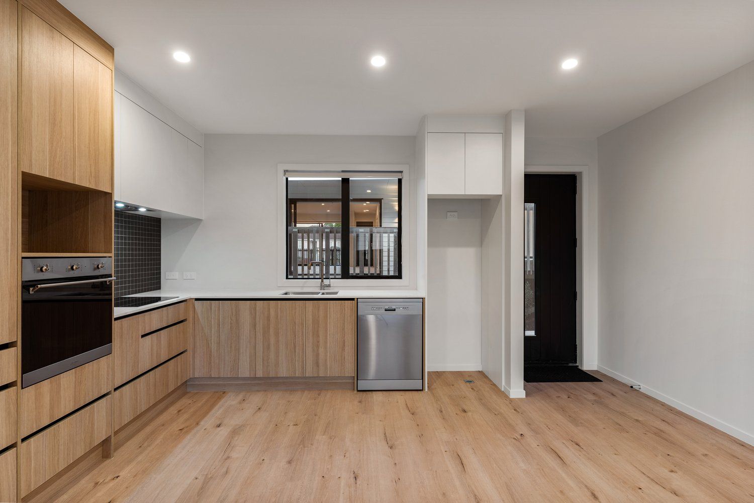 56-sailsbury-gallery-6.jpg