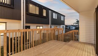 56-sailsbury-gallery-5.jpg