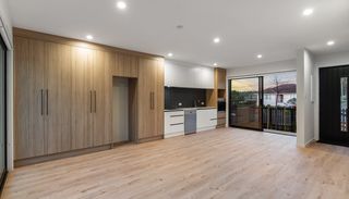 56-sailsbury-gallery-18.jpg