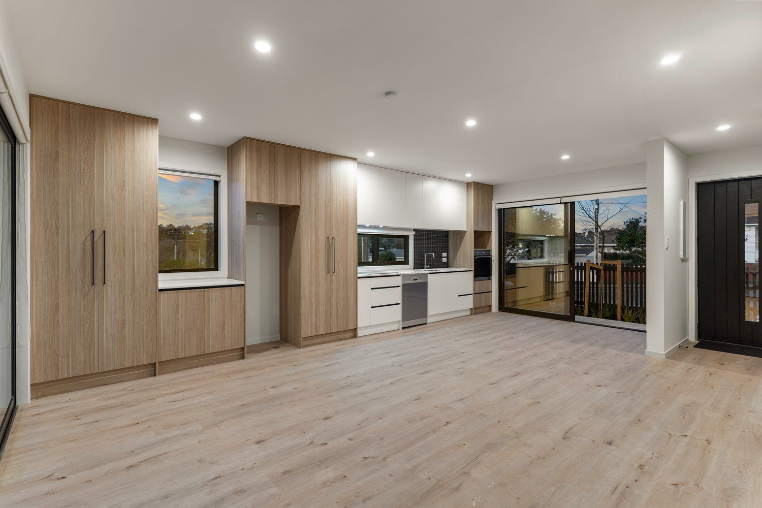 56-sailsbury-gallery-2.jpg
