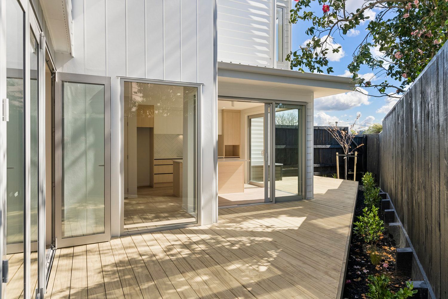 89-sailsbury-gallery-2.jpg