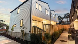 56-sailsbury-gallery-23.jpg